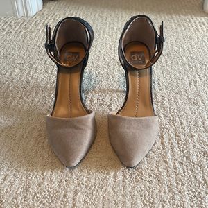GUC DV black and taupe ankle strap heels